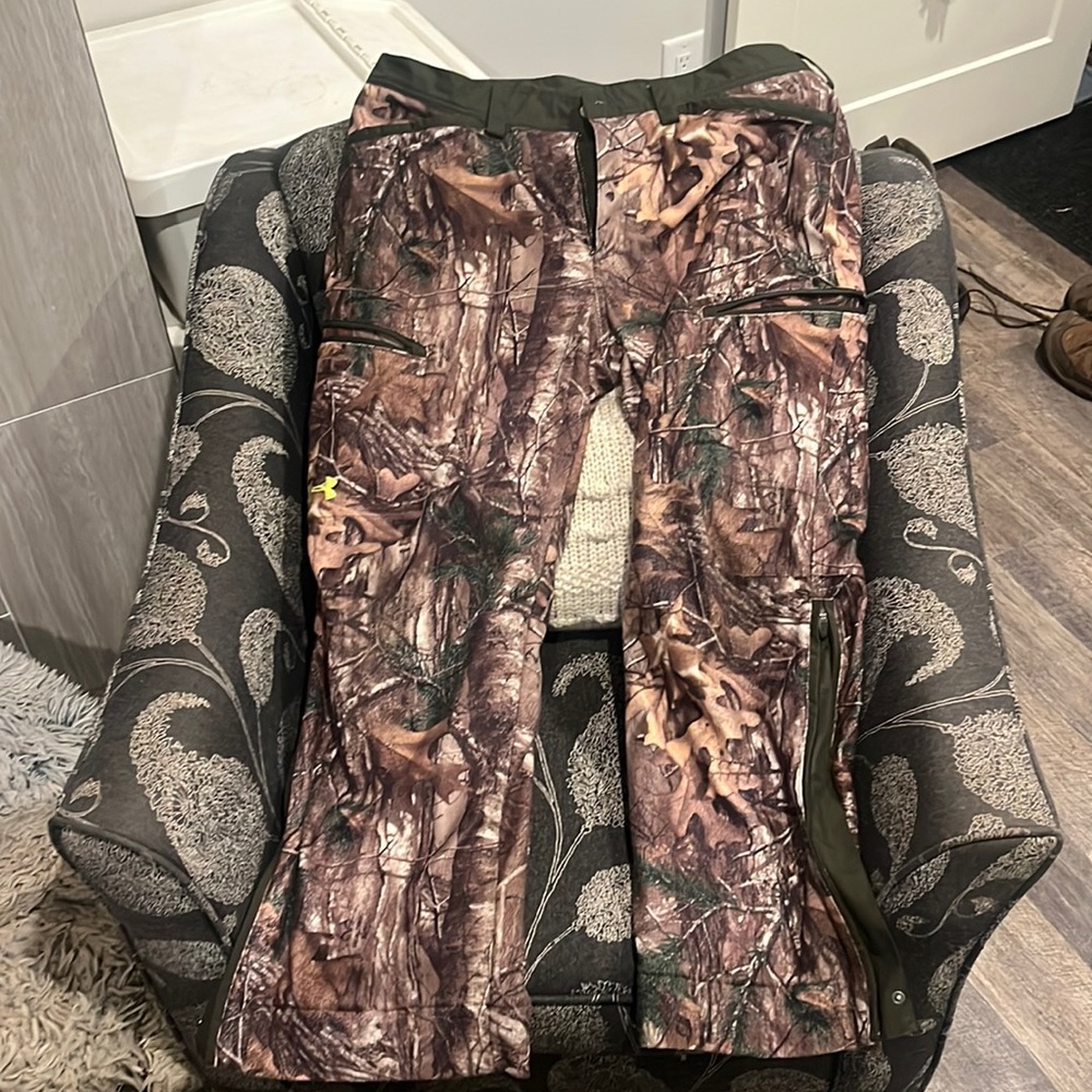 Under Armour scent control sz40